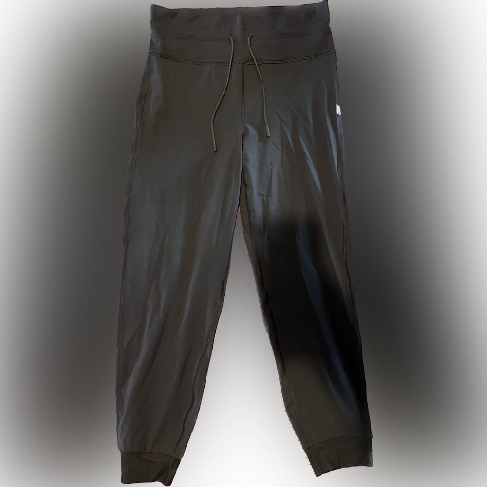 Womens Medium Vuori Daily Joggers